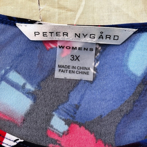 TOP, STRETCH, RED/BLUE/BLACK/WHITE/LT BLUE COMBO, SIZE 3X, ¾ SLEEVES, CREW NECK, - Picture 9 of 10